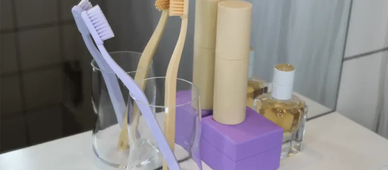 Tandbørster og gul airless